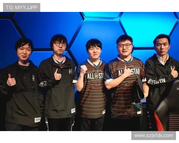 周娜专访：从新手到职业选手的英雄联盟成长之路回顾